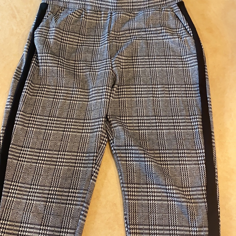 H&M pants - Picture 2 of 3
